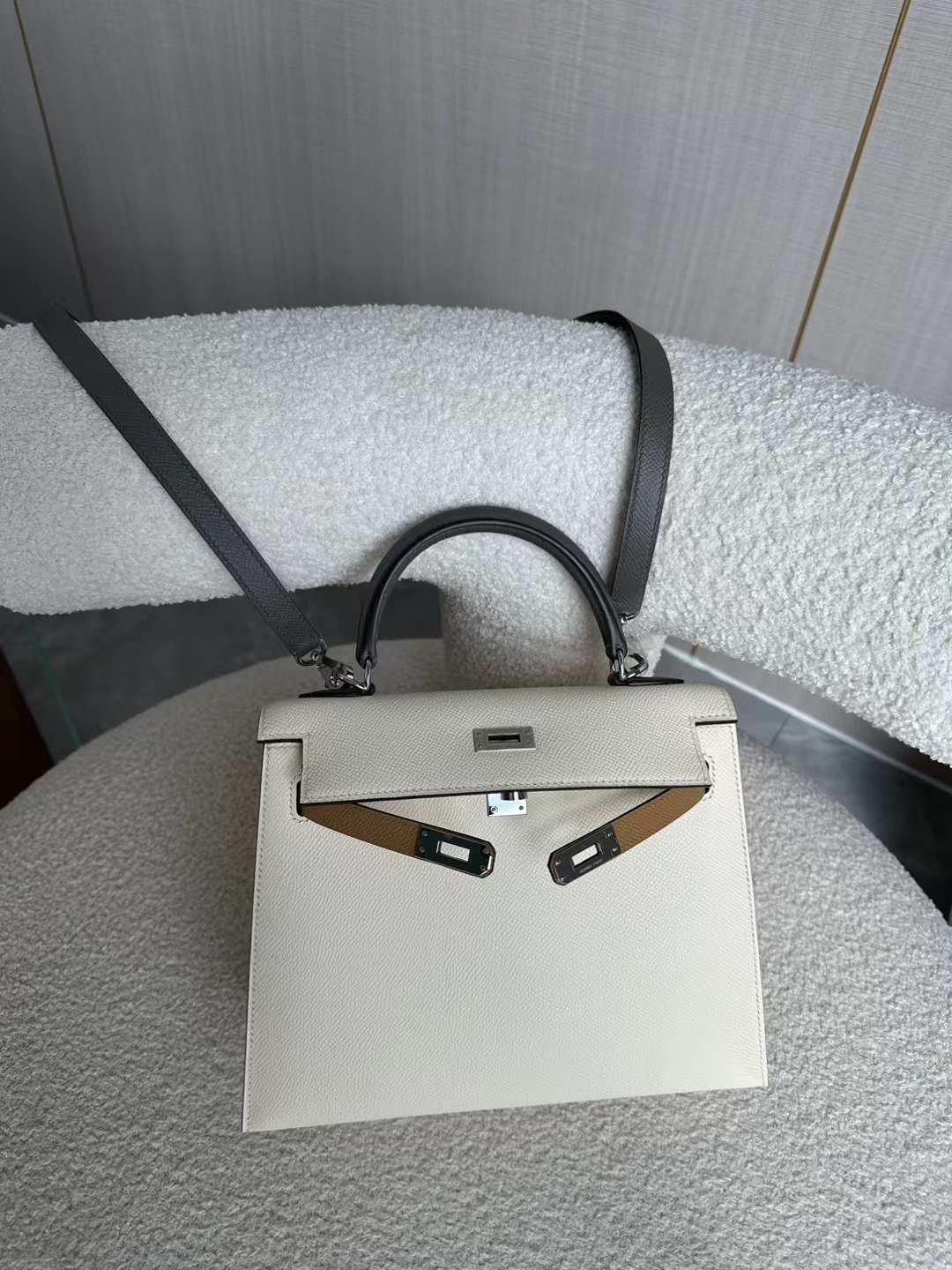 HERMES 爱马仕 Kelly 25cm 鳄鱼皮 10 Craie 奶昔白 0L Gris Meyer  2S Sesame 芝麻色 进口蜜蜡线 全手工制作