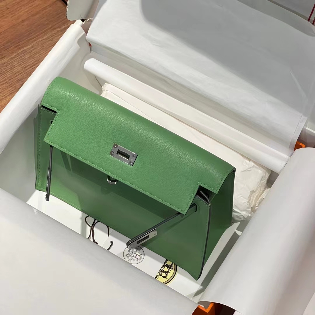 HERMES 爱马仕 Kellydanse 22cm Swift皮 3I Criquet 牛油果色 进口蜜蜡线 全手工制作-铂金女王 HERMES 爱马仕 Kellydanse 22cm Swift皮 3I Criquet 牛油果色 进口蜜蜡线 全手工制作