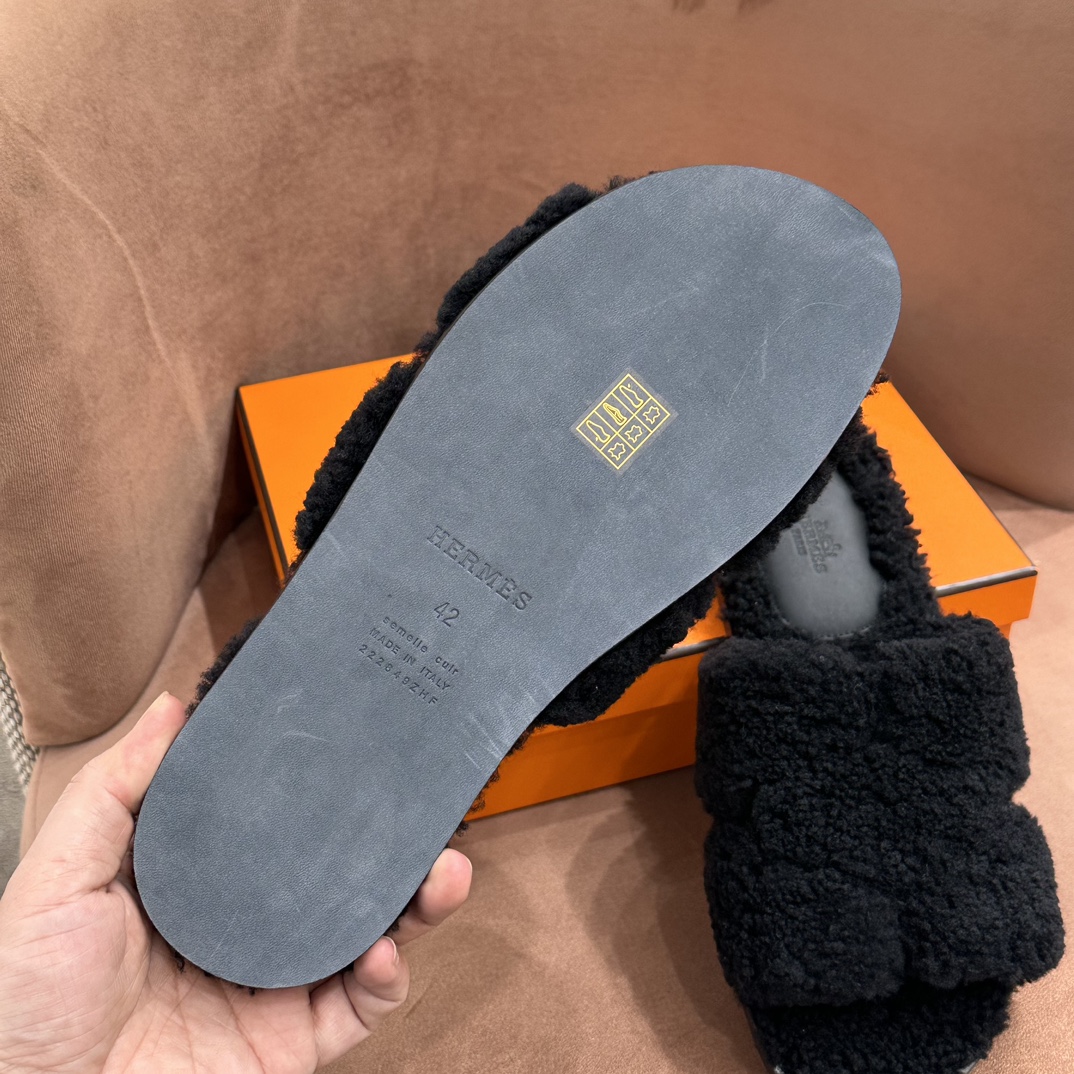 Lzmir系列男拖 羔羊毛拼接真皮大底 进口皮质 手工制作 39-45码