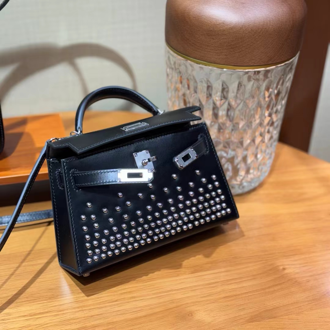 HERMES 爱马仕 Mini Kelly Sellier Cloute 铆钉款 89 Nior 经典黑 进口蜜蜡线 全手工制作